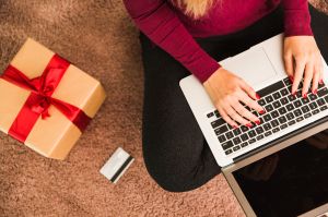 Effective E-commerce Strategies for the Holiday Season